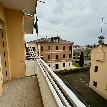 Ca' Nova, Stazione E Centro Treviso
