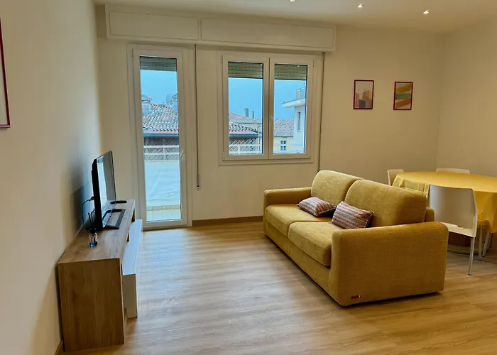 Ca' Nova, Stazione E Centro Treviso