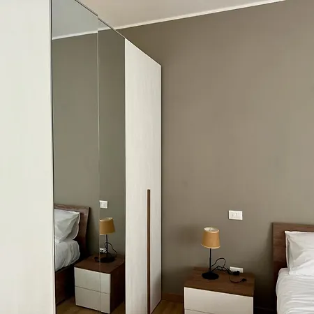 Ca' Nova, Stazione E Centro * Trévise