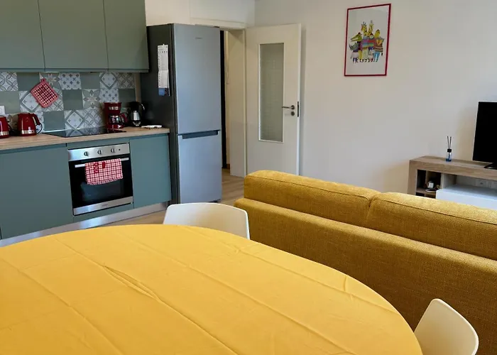 Ca' Nova, Stazione E Centro דירה טרוויסו