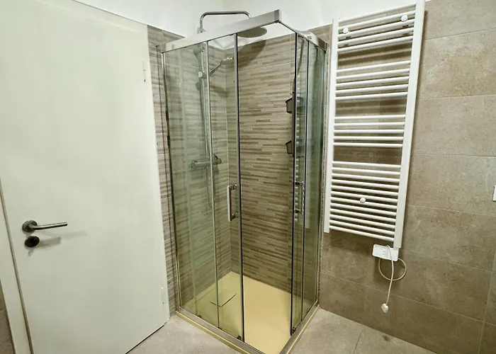 Ca' Nova, Stazione E Centro דירה *